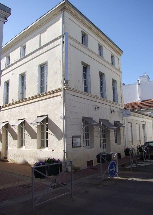 Hôtel Restaurant Le Galet Bleu