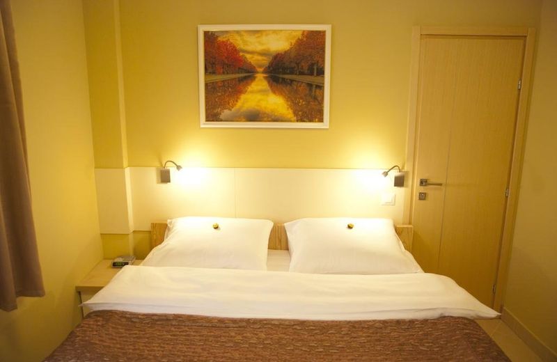 Wing Club Hotel