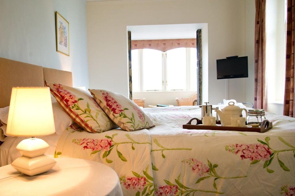 Monsal Head Hotel