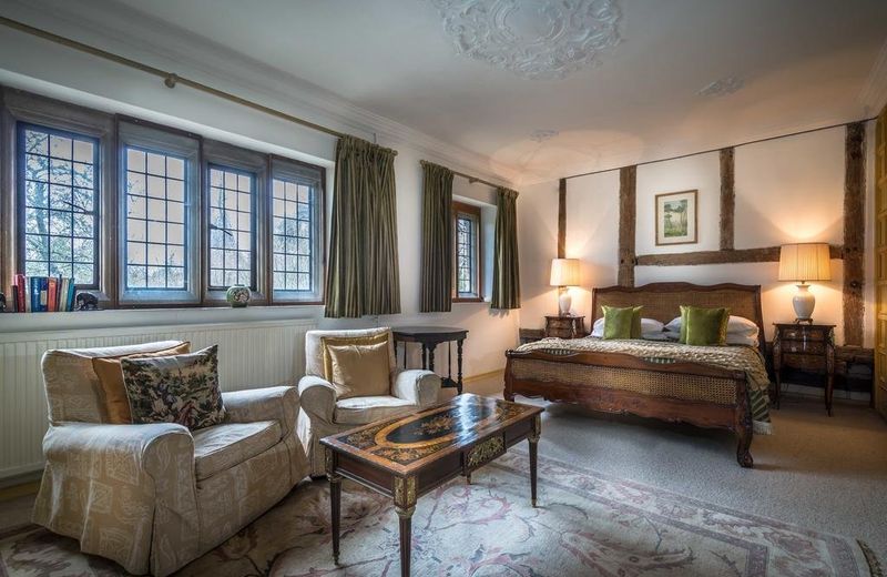 Long Crendon Manor B&B