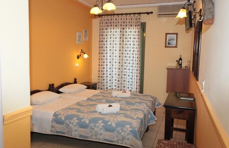 Achilleion Hotel