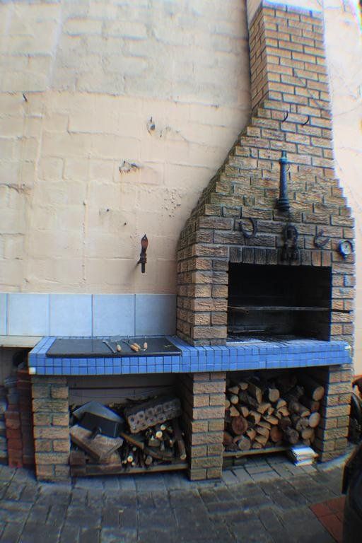 Outdoor Pictures 17