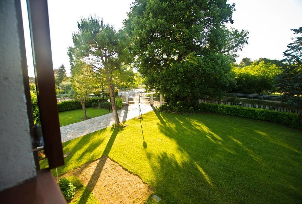Outdoor Pictures 17