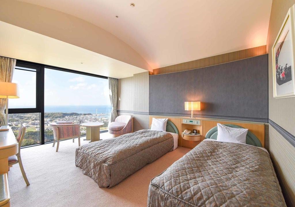 Spring Golf & Art Resort Awaji