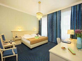 Hotel Image 1