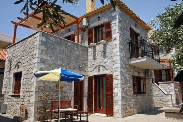 Pleiades Traditional Seaside Villas