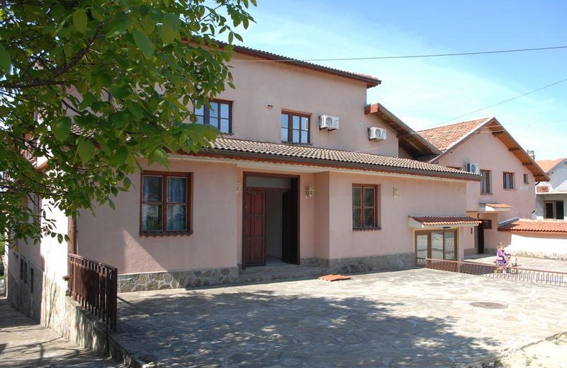 BYALA HOLIDAY COMPLEX