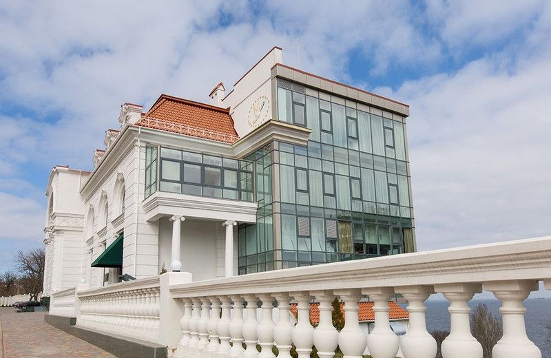 KADORR Hotel Resort & Spa