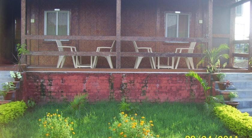 Outdoor Pictures 21