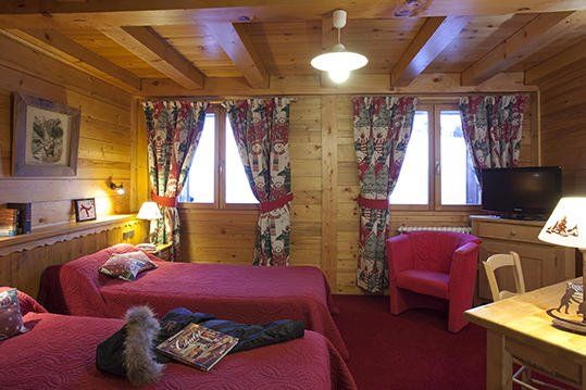 CHALET LA CROIX BLANCHE