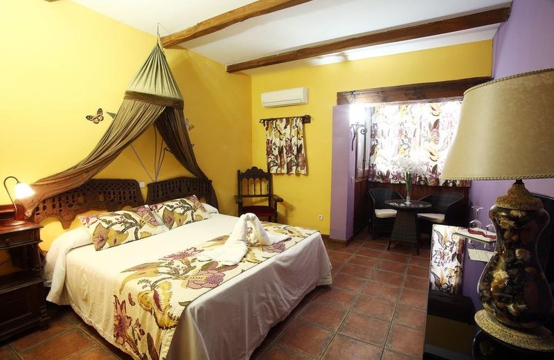FINCA CANTURIAS