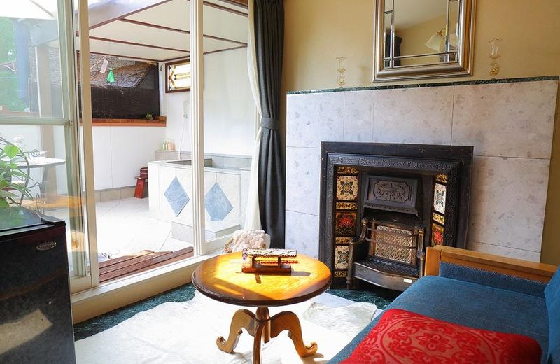 Petit Hotel Ceravie