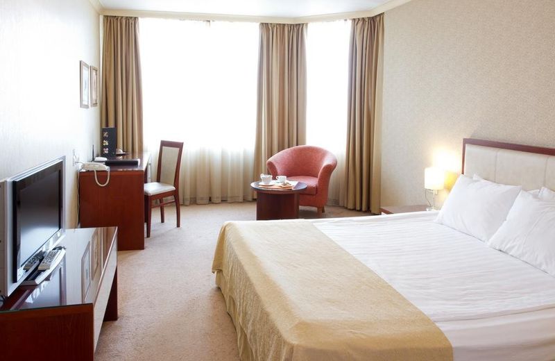 Hill Hotel