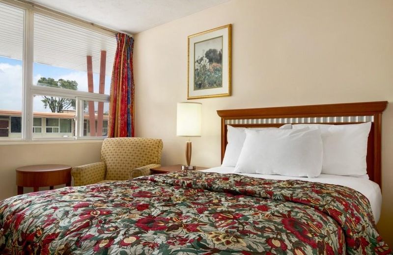 Knights Inn Burlington