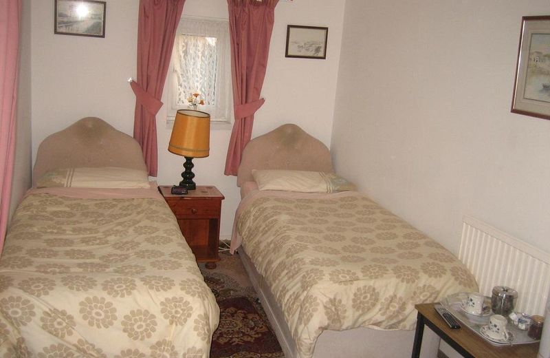Four seasons Guest House