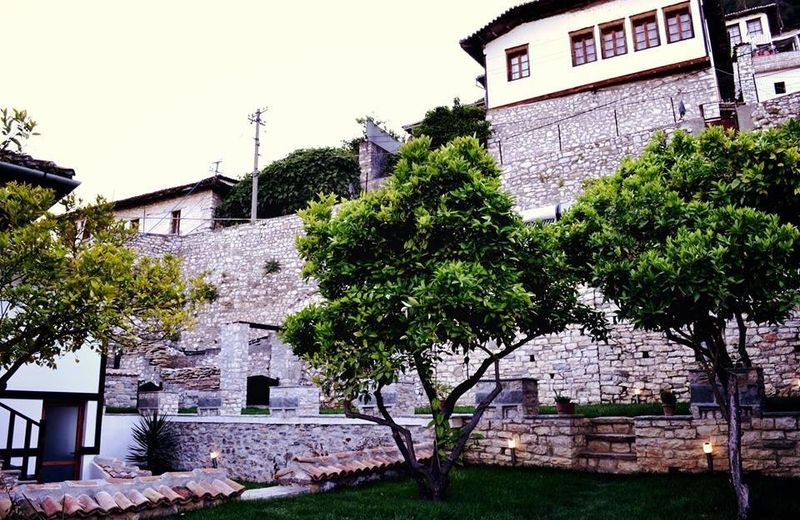 Hotel Belgrad Mangalem