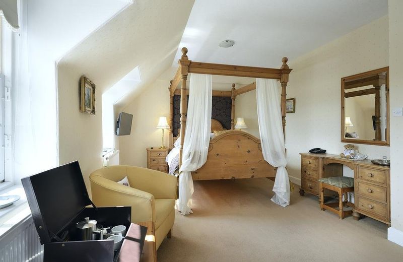 Dornoch Castle Hotel