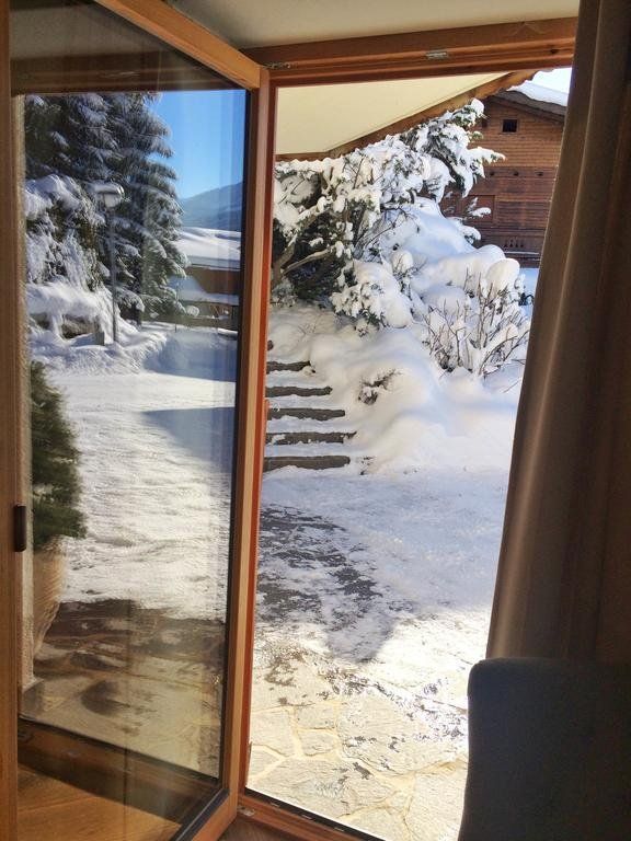 Outdoor Pictures 16