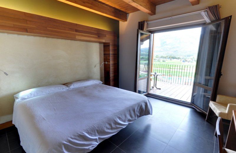 Hotel Spa Aguas de los Mallos