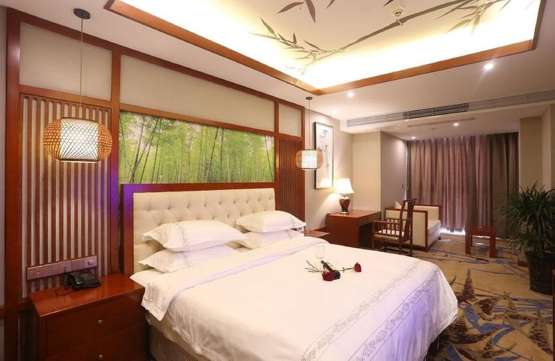 Mingshan Hotel