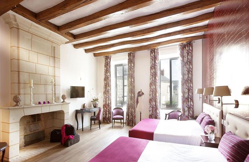 Logis Hotel La Croix Blanche Fontevraud