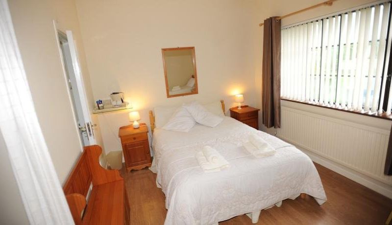 SPRINGFIELD B & B