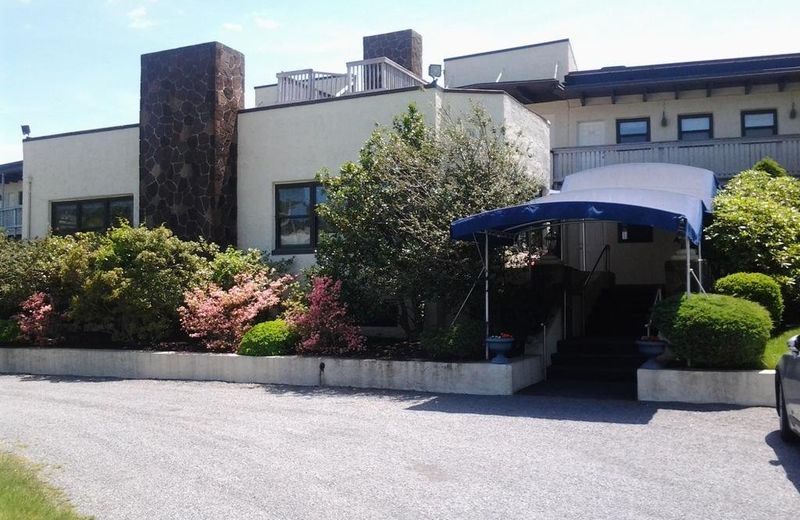 Surf & Sand Beach Motel