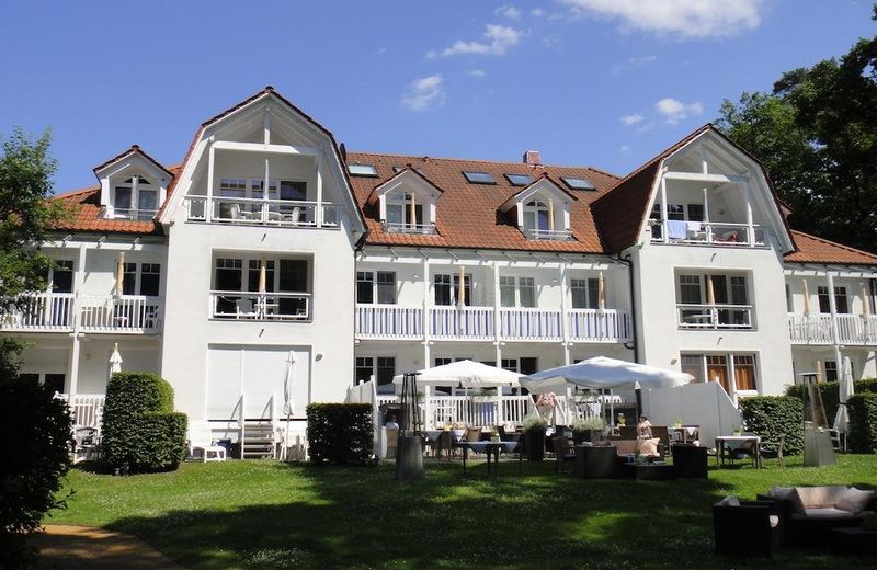Victoria Suites