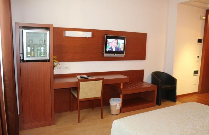 Bella Italia Palace Hotel