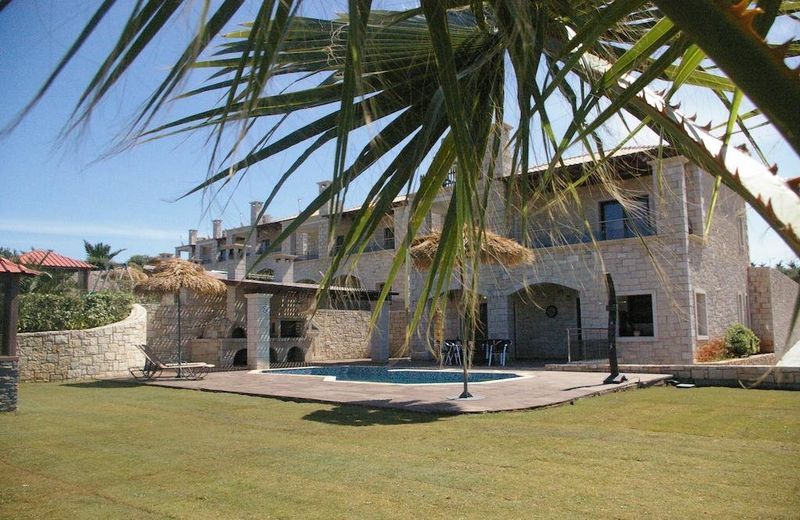 Anissaras Villa