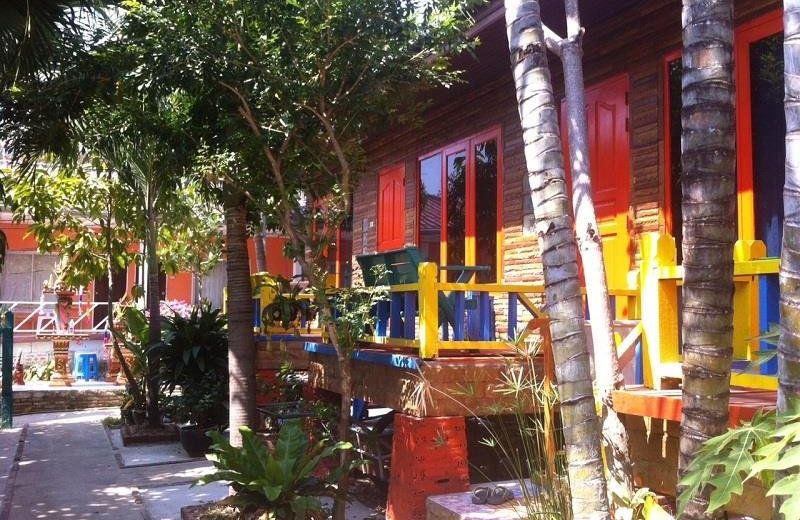 Black Marine Guest House