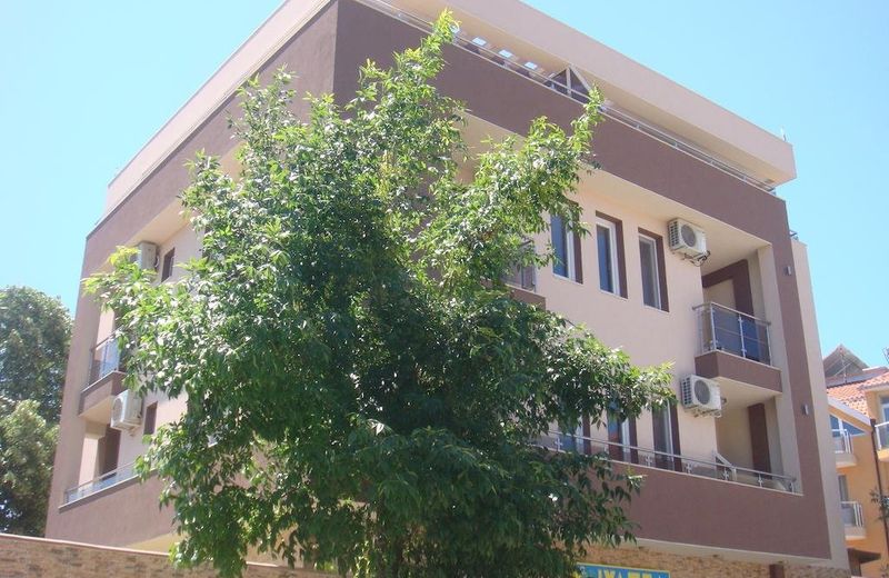 Ivatea Family Hotel