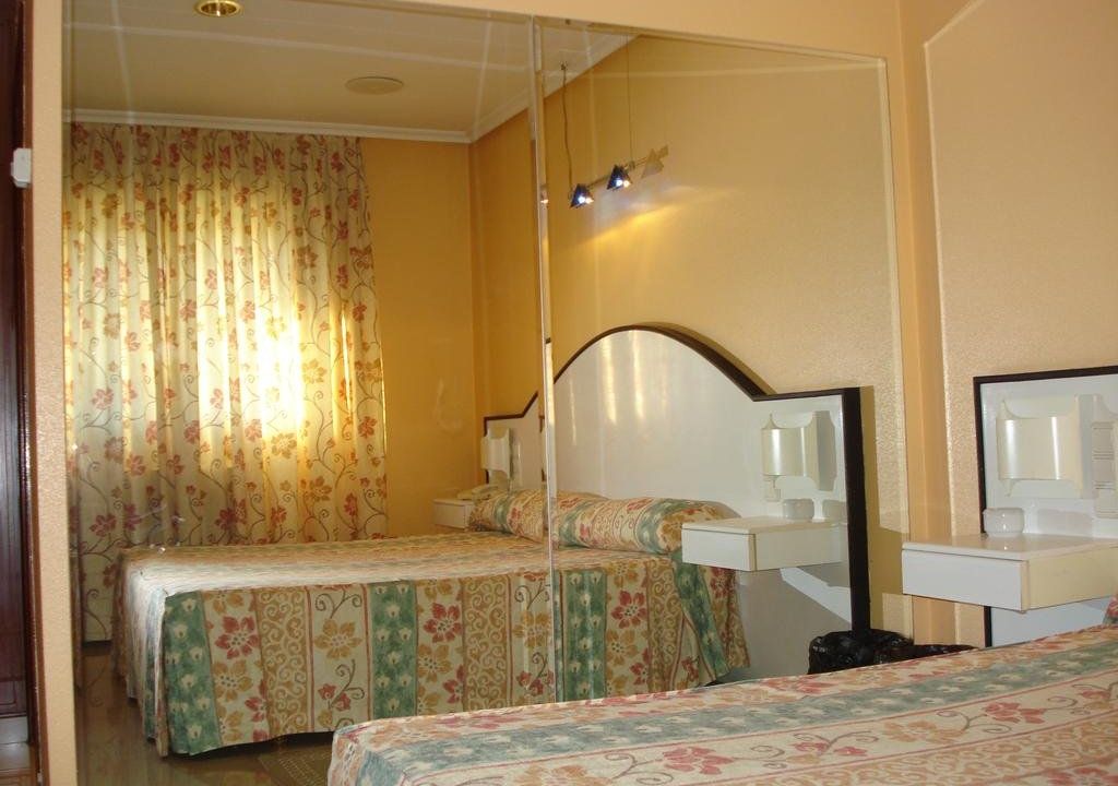 Motel Cancun Barbadas-Ourense