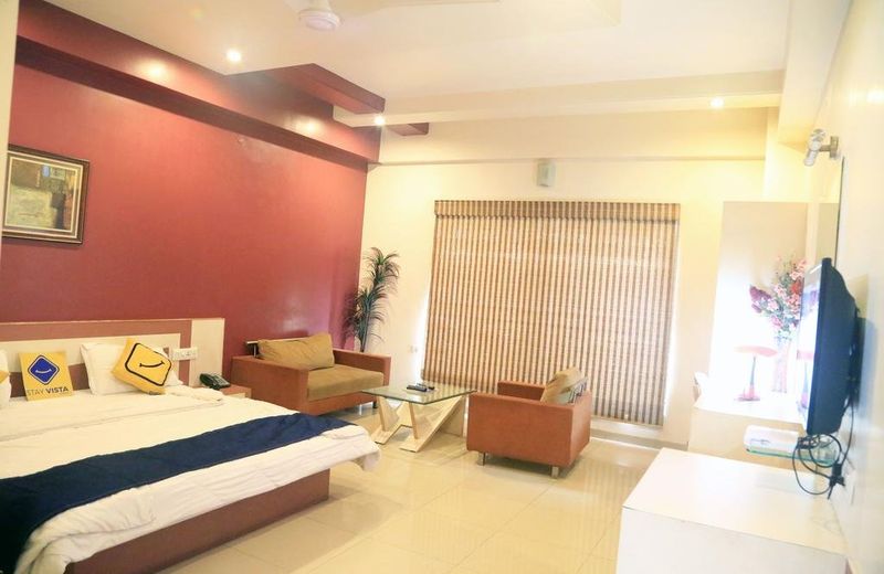 Vista Rooms at Shashtri Maidan