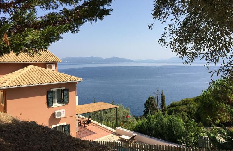 Meganisi Villas