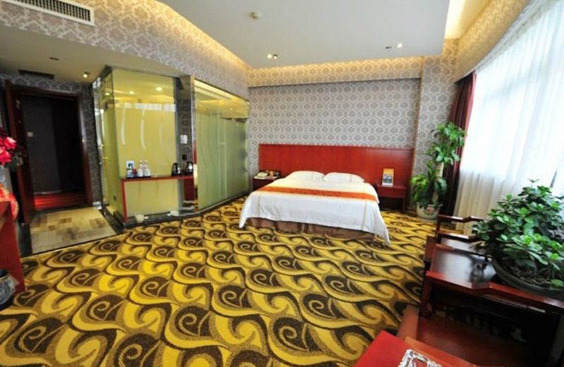 Golden Holiday International Hotel