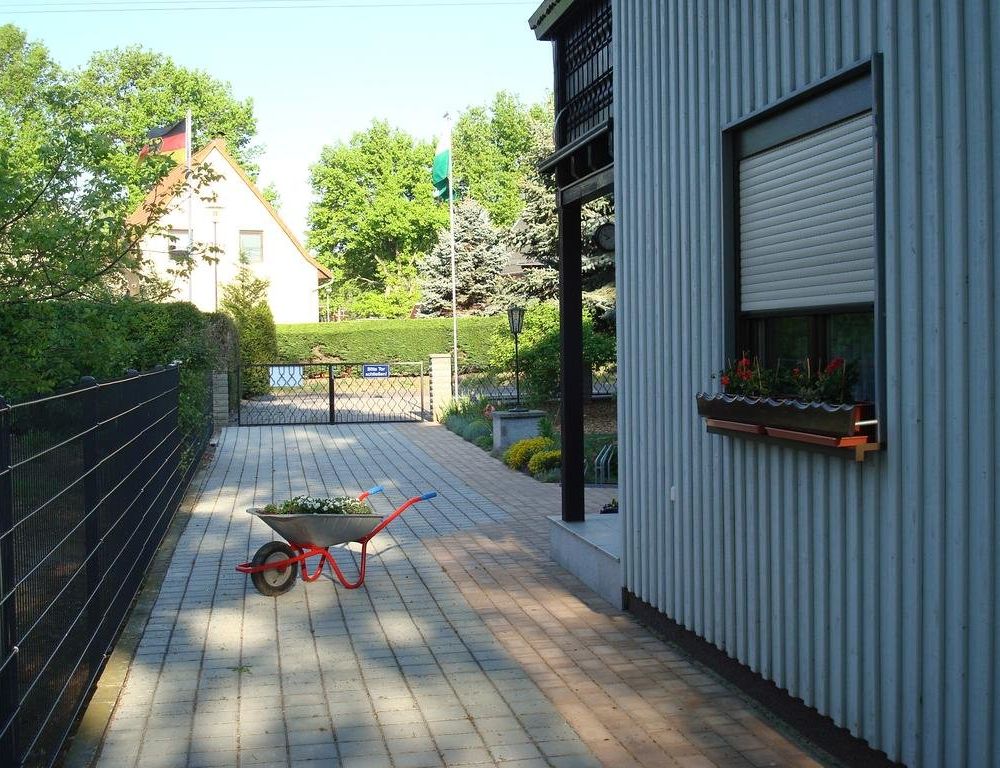 Outdoor Pictures 22