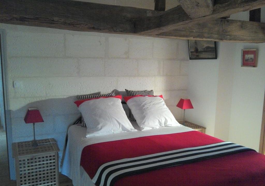 Chateau De Champdolent