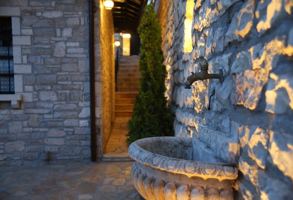 Outdoor Pictures 19