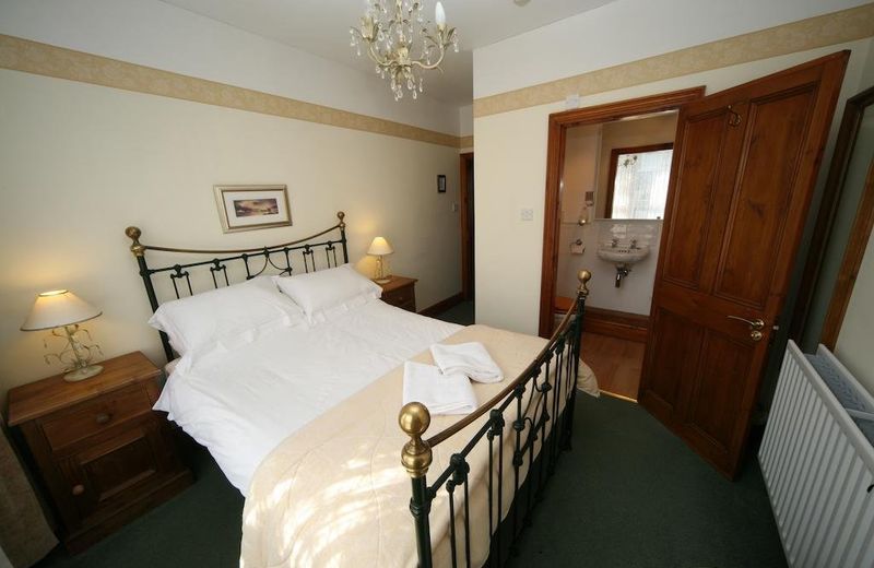 Elm Tree Lodge