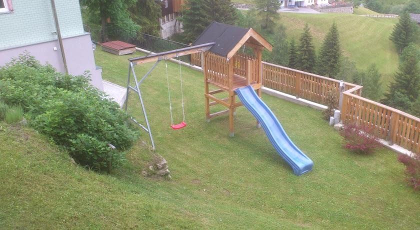 Outdoor Pictures 19