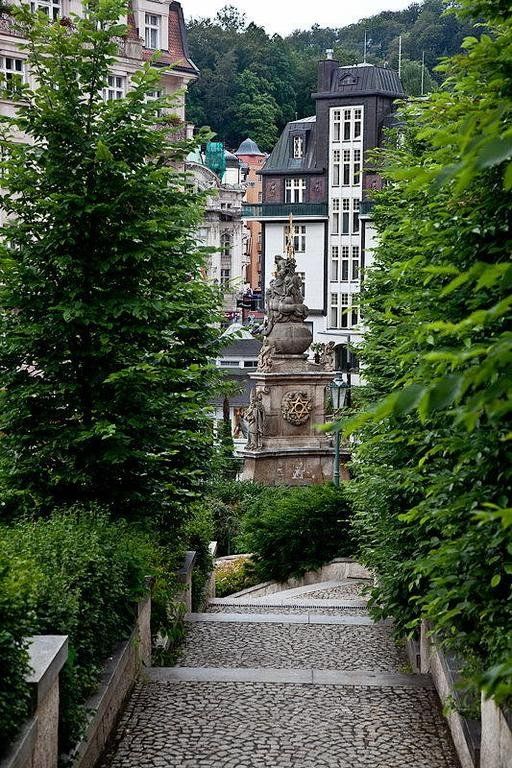 Outdoor Pictures 19