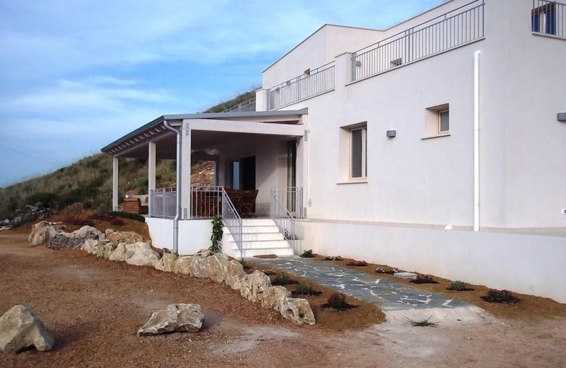 Villa MiraScopello