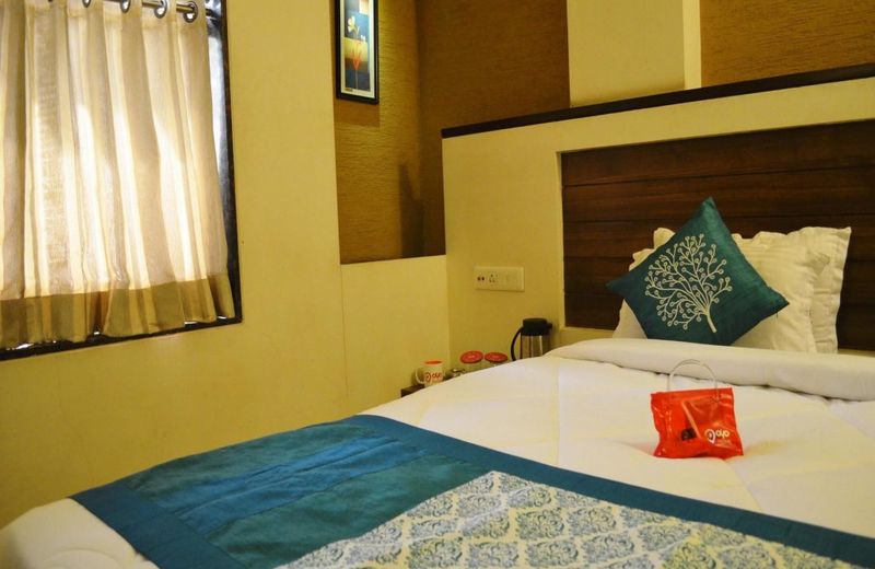 OYO 2430 Hotel Apex