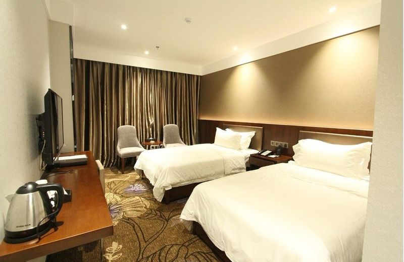 Park Lane Hotel