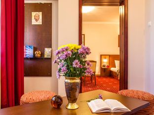 Hotel Image 1