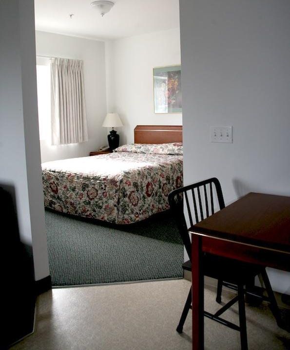 Ponderosa Motel