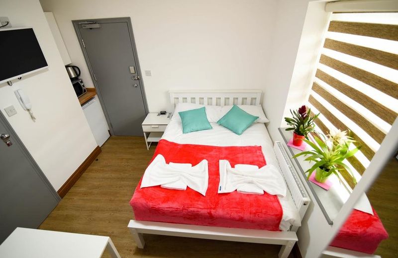 London Suites