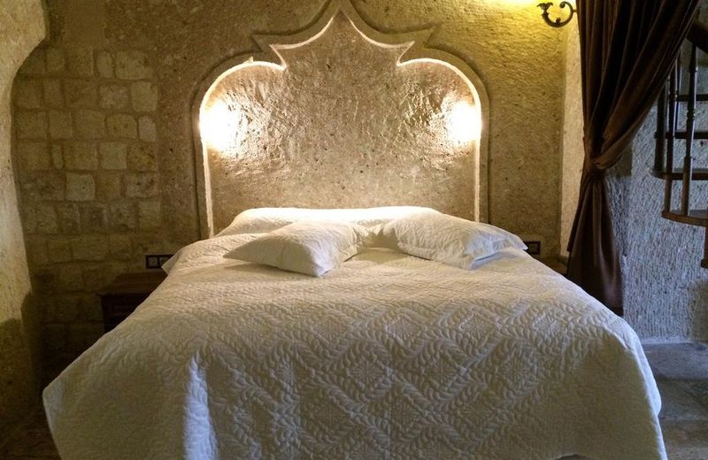 Oread Cave Suites