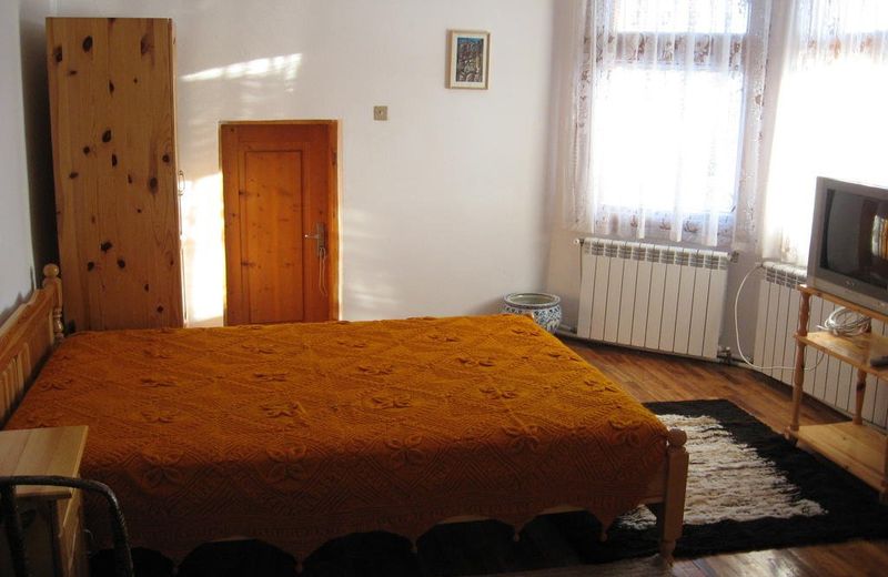 Guest House Astra